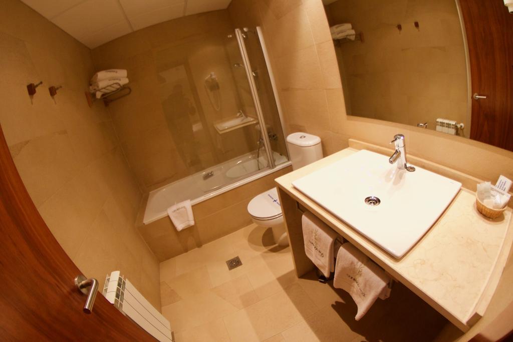 Hotel Santa Cristina Petit Spa Канфранк Екстер'єр фото